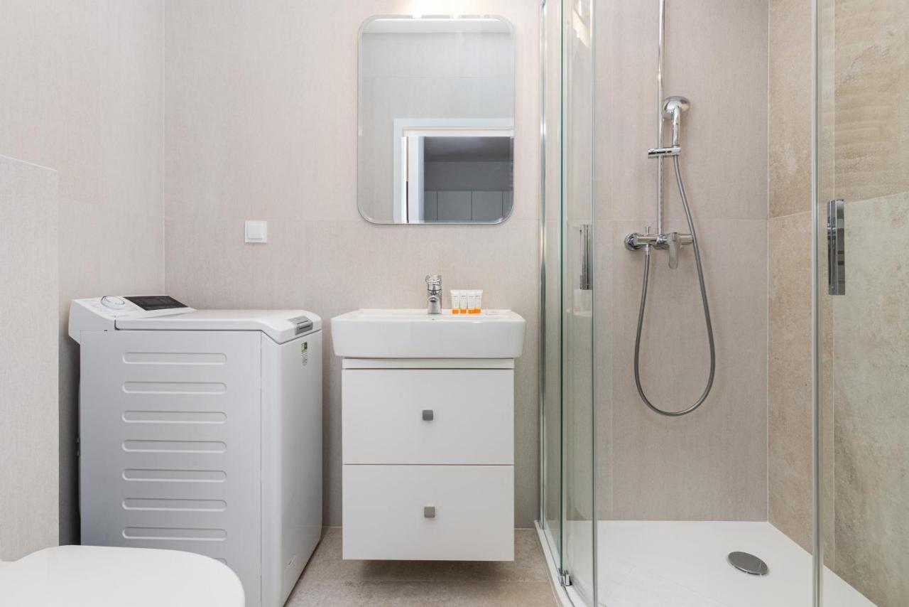 Plac Unii Apartment Gdynia City Centre By Noclegi Renters Ngoại thất bức ảnh