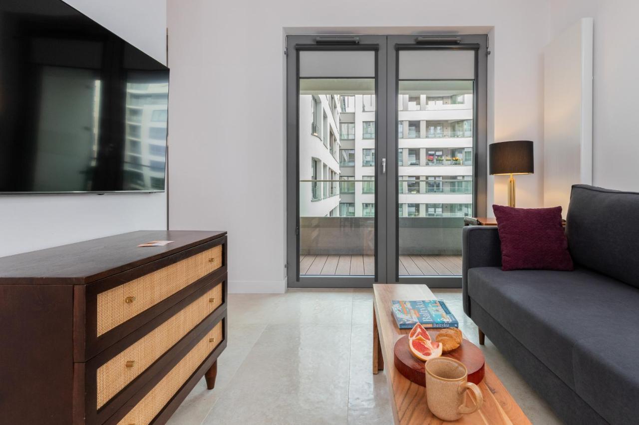 Plac Unii Apartment Gdynia City Centre By Noclegi Renters Ngoại thất bức ảnh
